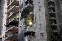 Why is Israel Fighting with Iran? A Deep Dive into the Conflict